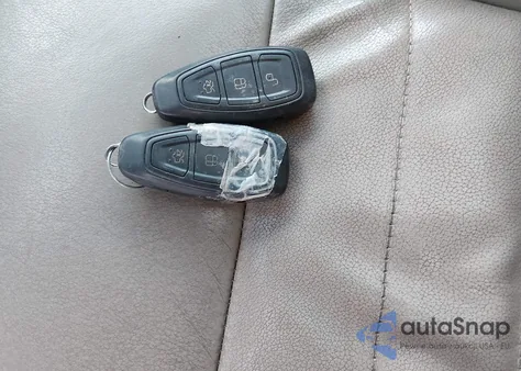 2015 Ford C-Max Hybrid Sel из США, поврежденный, VIN 1FADP5BU9FL112979